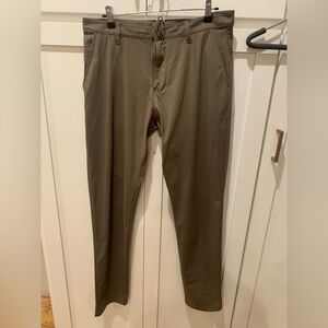 Rhone Men’s Pants. Size 32